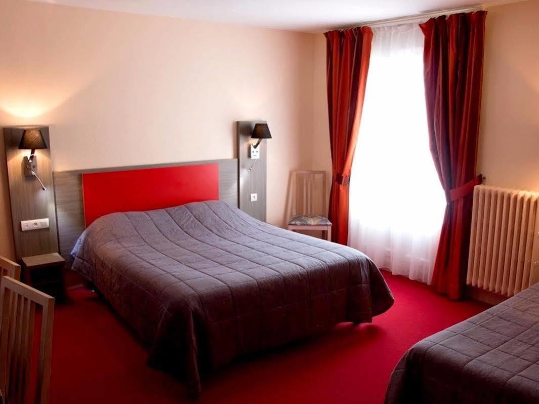 Logis Hotel Saint-Hubert Cour-Cheverny Exterior photo